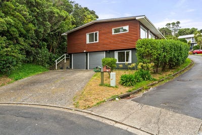 /international/nz/bloomsbury-grove-newlands-gisborne-320107270715/