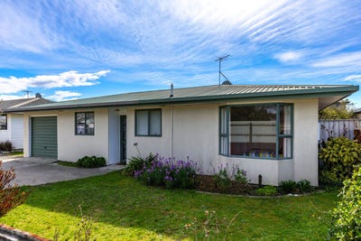/international/nz/maxwell-road-redwoodtown-marlborough-320102160257/