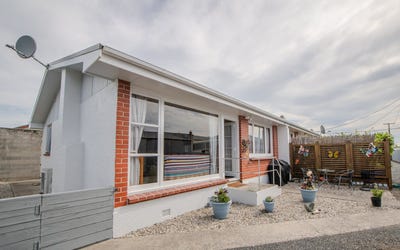 /international/nz/renfrew-street-balclutha-otago-320105984443/