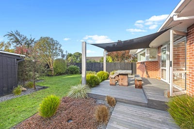 /international/nz/harrowdale-drive-avonhead-canterbury-320108485135/