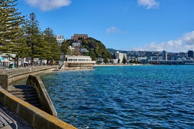 /international/nz/oriental-parade-oriental-bay-gisborne-320108642152/
