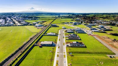 /international/nz/matariki-street-hawera-taranaki-320102033814/