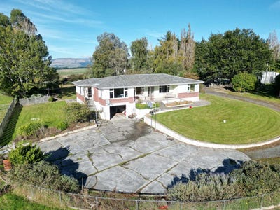 /international/nz/clifton-road-waiwera-south-otago-320107186602/