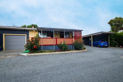 /international/nz/churchill-street-kaikoura-marlborough-320104261988/
