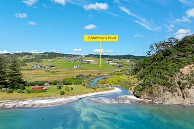 /international/nz/ahumoana-road-okura-bush-auckland-320108134563/