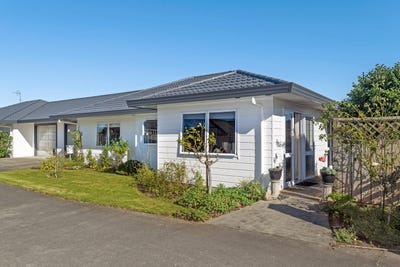 /international/nz/gladstone-road-te-hapara-gisborne-320107471662/