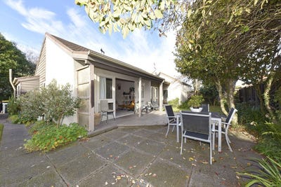 /international/nz/merrin-street-avonhead-canterbury-320108457660/