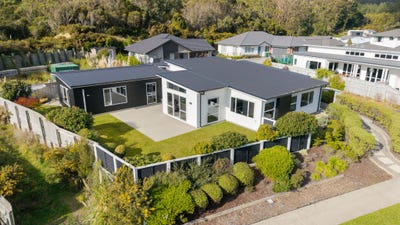 /international/nz/banks-boulevard-whitby-wellington-320108485419/