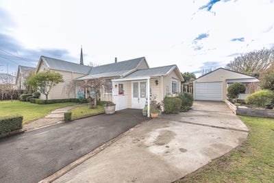 /international/nz/gibson-street-aramoho-manawatu-whanganui-320108485227/