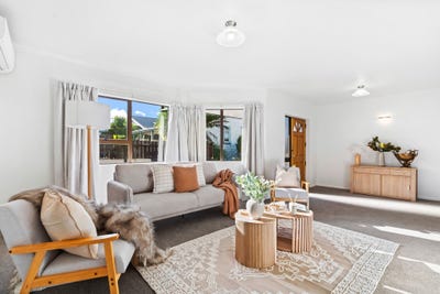 /international/nz/north-street-woodhill-northland-320108593878/