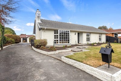 /international/nz/lombard-place-avonhead-canterbury-320108308375/