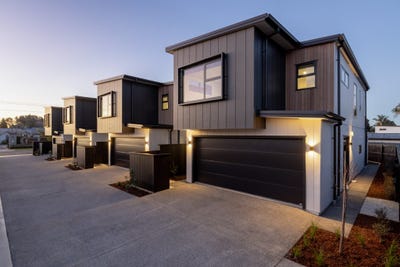 /international/nz/carmichael-road-bethlehem-bay-of-plenty-320108457531/
