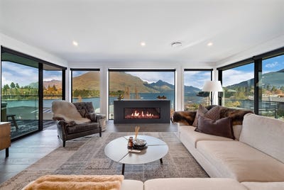 /international/nz/suburb-street-queenstown-hill-otago-320108527964/
