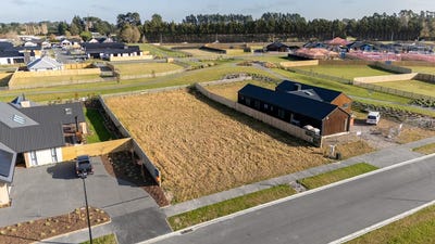/international/nz/letelle-way-west-melton-canterbury-320108485293/