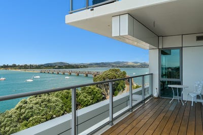 /international/nz/devonport-road-city-centre-bay-of-plenty-320098312894/