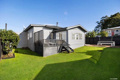 /international/nz/youngs-road-papakura-auckland-320101042666/?lang=zh-cn