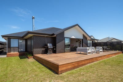 /international/nz/harvard-road-burleigh-marlborough-320088396761/