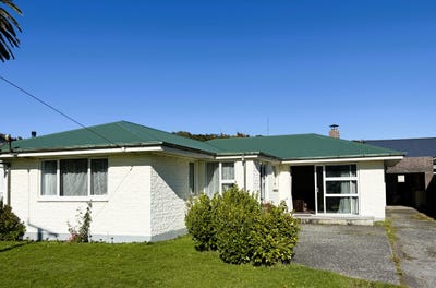 /international/nz/marlborough-street-greymouth-west-coast-320108135037/