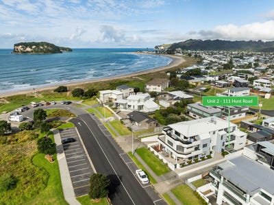 /international/nz/hunt-road-whangamata-waikato-320107974746/