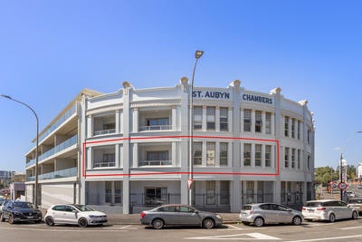 /international/nz/queen-street-city-centre-taranaki-320106015341/