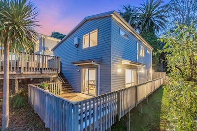 /international/nz/caulton-street-saint-johns-auckland-320107619369/