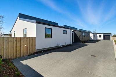 /international/nz/otaki-street-kaiapoi-canterbury-320106486692/