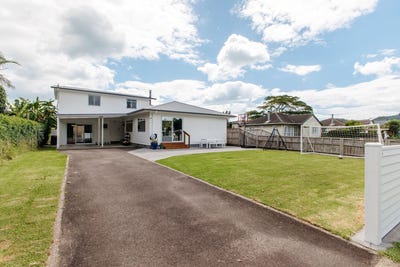 /international/nz/bracken-street-whakatane-bay-of-plenty-320108484988/