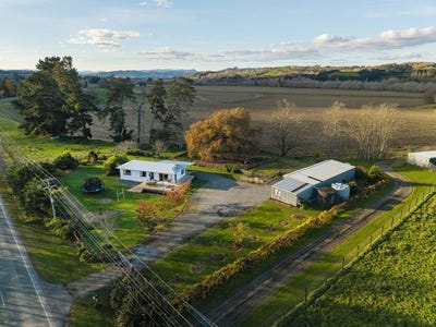 /international/nz/whatatutu-road-te-karaka-gisborne-320108366136/