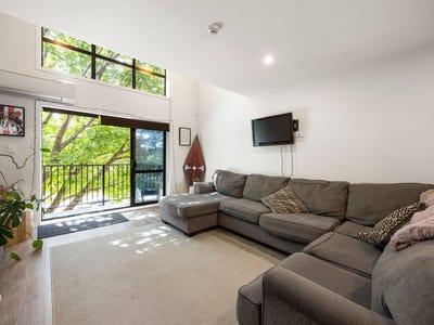 /international/nz/village-quarter-lane-frankton-waikato-320105295704/
