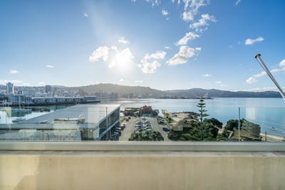 /international/nz/oriental-parade-oriental-bay-gisborne-320100987753/