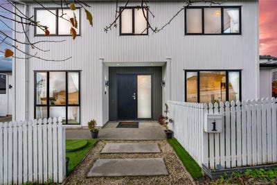 /international/nz/barrique-road-kumeu-auckland-320100951957/
