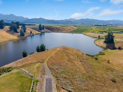/international/nz/delta-lake-heights-renwick-marlborough-320098284697/