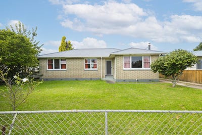 /international/nz/ormond-road-mangapapa-gisborne-320106383738/