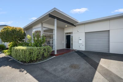 /international/nz/tory-way-omokoroa-bay-of-plenty-320106629110/