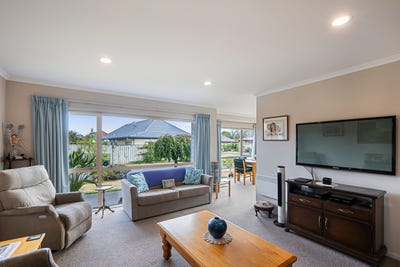 /international/nz/mako-mako-road-levin-manawatu-wanganui-320097318726/