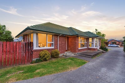 /international/nz/staveley-street-avonhead-canterbury-320108308785/