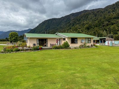 /international/nz/docherty-creek-rd-and-waiho-flat-road-franz-josef-west-coast-320106383536/