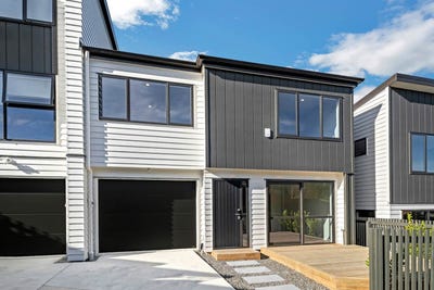 /international/nz/simon-ellice-drive-bayview-auckland-320108457701/