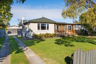 /international/nz/stortford-street-ashhurst-manawatu-wanganui-320108528084/