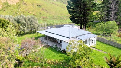 /international/nz/coast-road-pongaroa-manawatu-whanganui-320105713405/