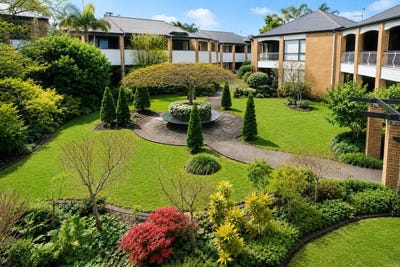 /international/nz/green-lane-east-remuera-auckland-320108457085/
