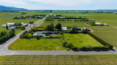 /international/nz/rapaura-road-rapaura-marlborough-320103328782/