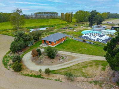 /international/nz/hannaton-road-waimate-canterbury-320107494845/