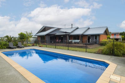 /international/nz/jackson-road-waerengaahika-gisborne-320106939379/