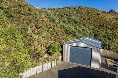 /international/nz/witham-street-island-bay-wellington-320108160271/