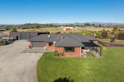 /international/nz/hinepango-drive-rarangi-marlborough-320108527935/