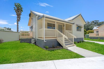 /international/nz/logan-street-dargaville-northland-320107471067/