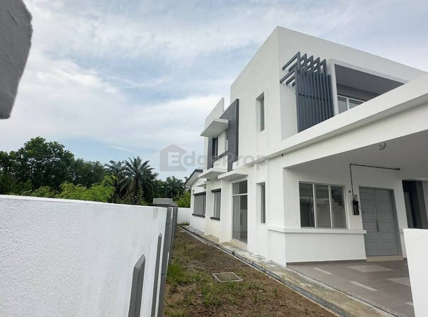 Off Jalan Graha Makmur, Bukit Beruang, Melaka 75450