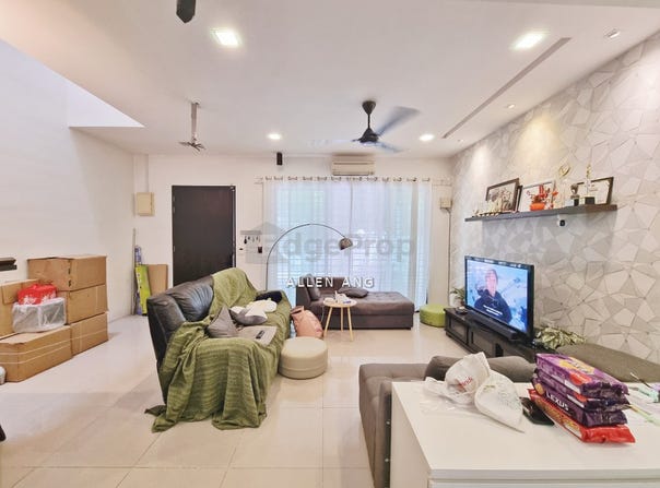 Jalan Lengkuas, Rimba Jaya, Shah Alam, Selangor 40200