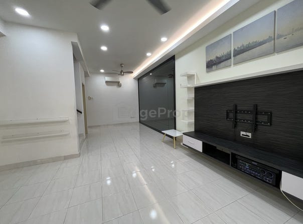 Jalan Seri Sungai Long, Bandar Sungai Long, Selangor 43200